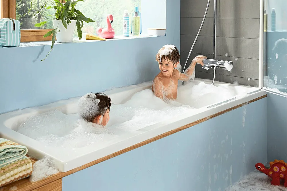 Душевая стойка Hansgrohe Croma 27687000, для ванны с душем, с термостатом Sancos — официальный сайт