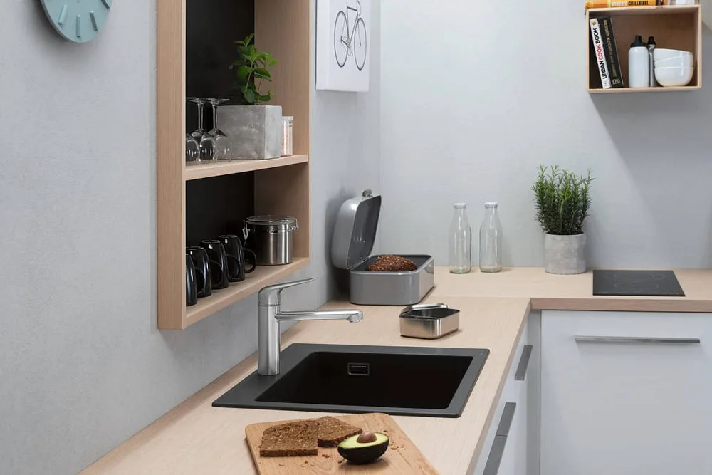 Смеситель для кухни Hansgrohe Focus M42 71806000 хром Sancos — официальный сайт