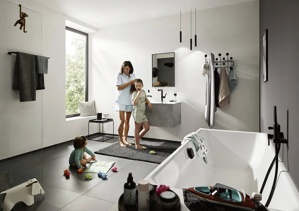 Душевая лейка Hansgrohe Rainfinity 100 26866670 матовый черный Sancos — официальный сайт