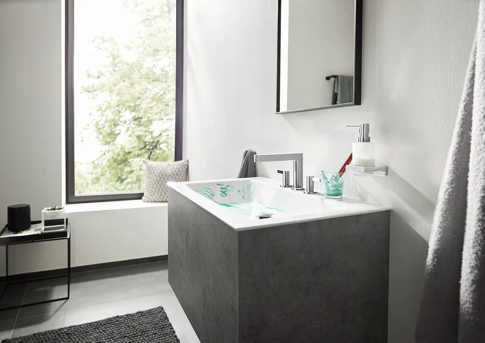 Дозатор Hansgrohe AddStoris 41745000 хром Sancos — официальный сайт