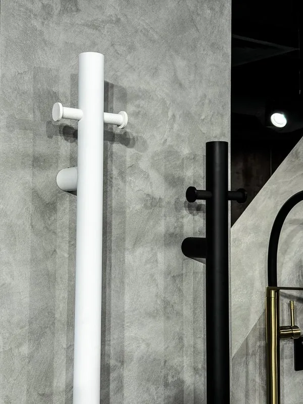 Полотенцесушитель электрический Boheme Uno 726-MW 150x12, matt white Sancos — официальный сайт