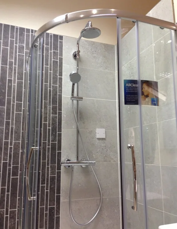 Душевая стойка Grohe Tempesta New 27922000 Sancos — официальный сайт