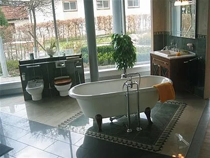 Унитаз подвесной Villeroy & Boch Hommage 6661 B0 R1 Sancos — официальный сайт