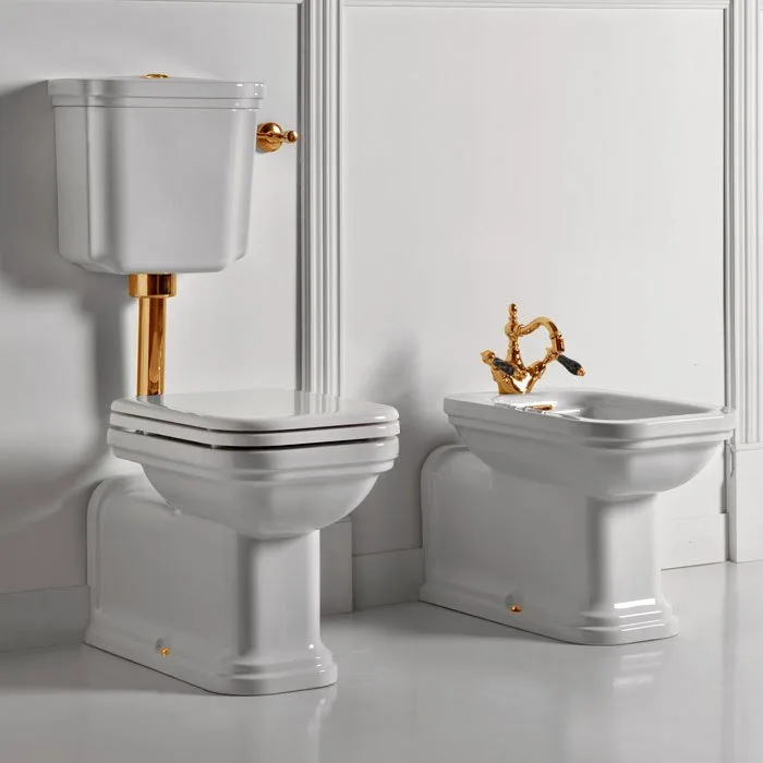 Крышка-сиденье Kerasan Waldorf 418701 белая, с микролифтом, петли золото Sancos — официальный сайт