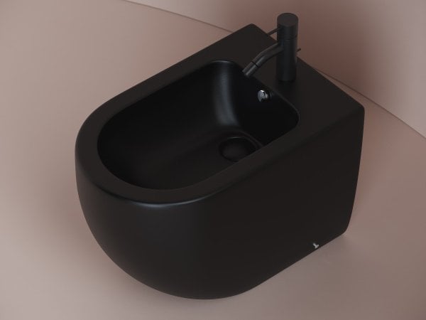 Биде напольное Ceramicanova Metropol CN4005MB
