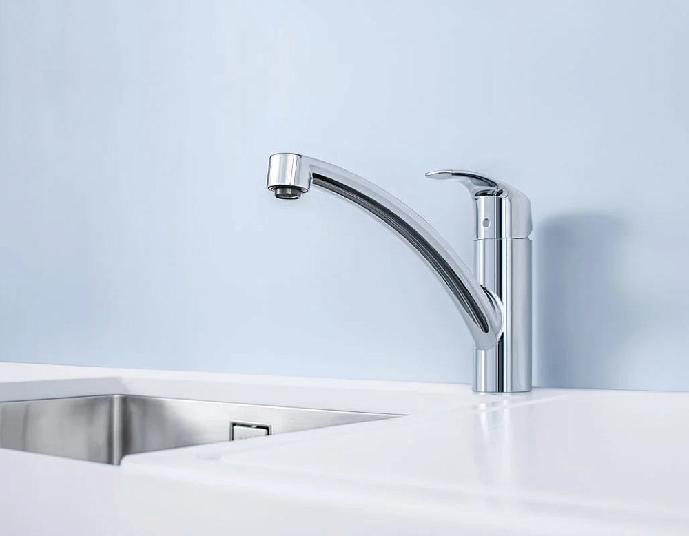 Смеситель для кухни Grohe Eurosmart 33281002