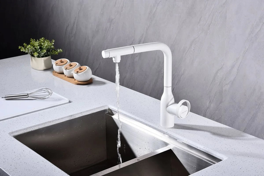Смеситель для кухни Paulmark Urban Ur213104-WH матовый белый