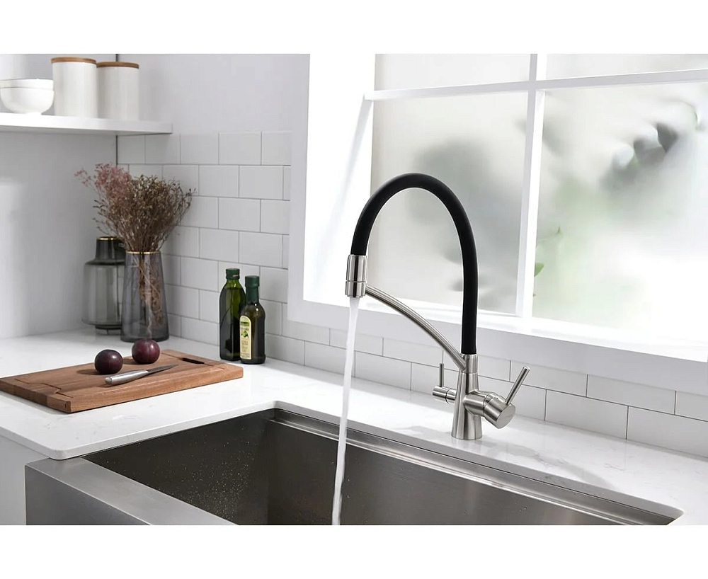 Смеситель для кухни Paulmark Siegen Si213111-BS, с гибким изливом, брашированная сталь