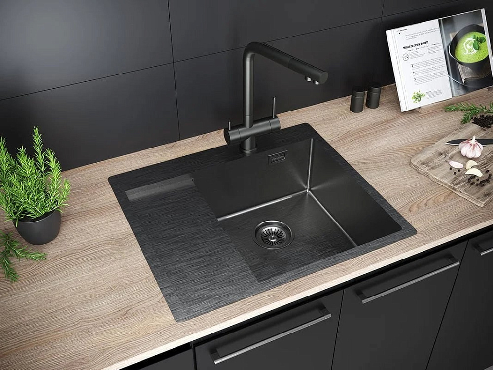Смеситель для кухни Paulmark Skalen Sk213020-GM