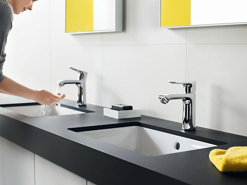 Смеситель для раковины Hansgrohe Metris 31285000 для раковины с гигиеническим душем