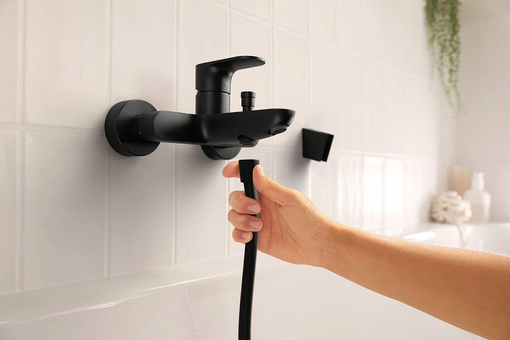 Смеситель для ванны с душем Hansgrohe Rebris S 72440670, черный матовый