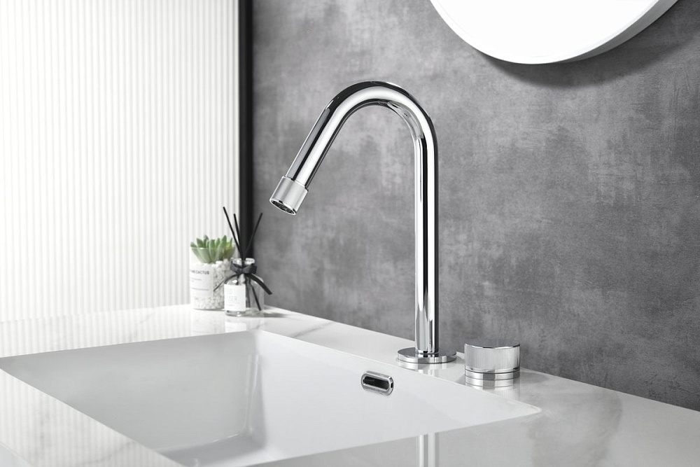 Смеситель для раковины Black&White Gravity 7108C chrome