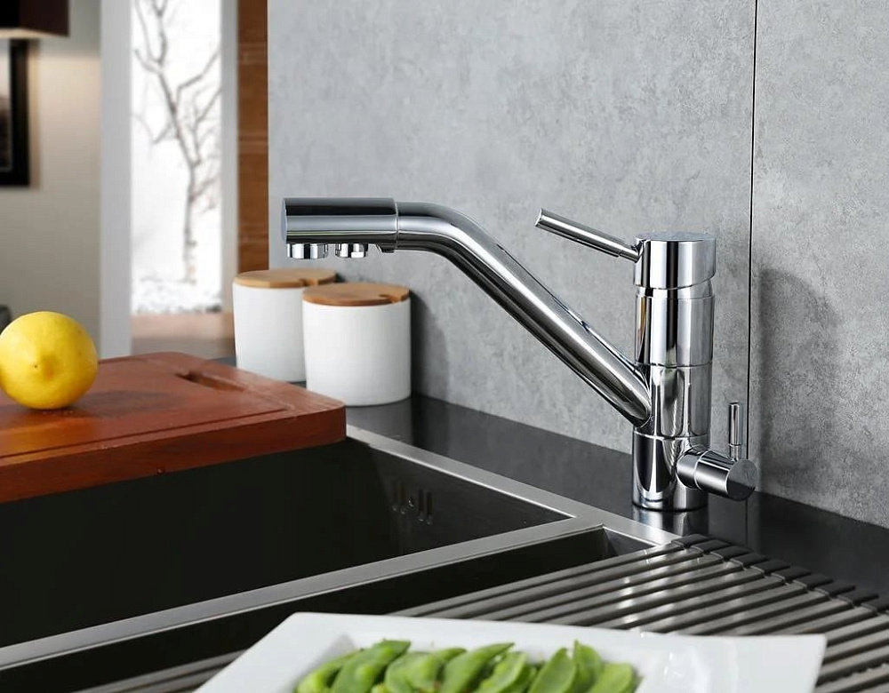 Смеситель для кухни Emar Steel ЕС - 3008 хром