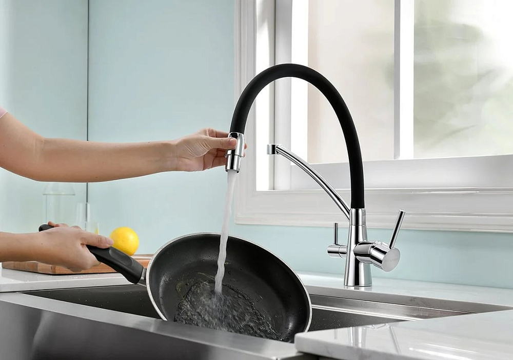 Смеситель для кухни Paulmark Siegen Si213111-CR с гибким изливом
