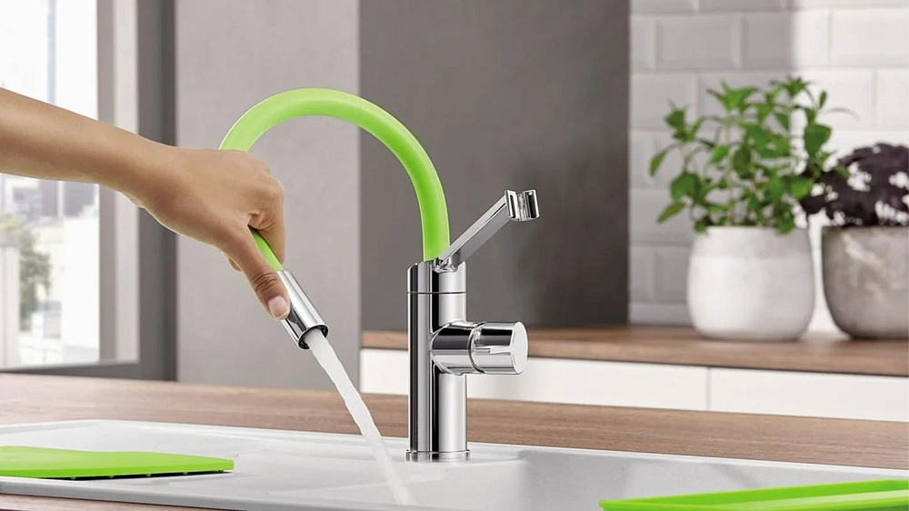 Смеситель для кухни Blanco Viu-S 524813 с гибким изливом, 4 цветных съемных шланга