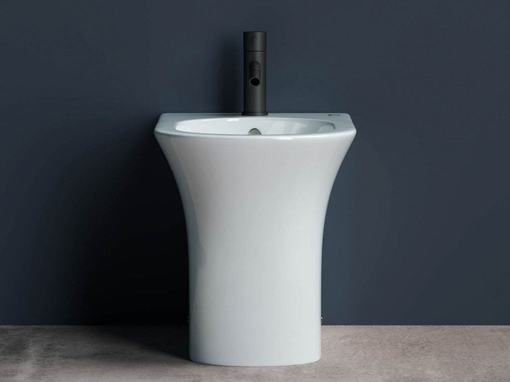 Биде напольное Ceramicanova Star CN1906