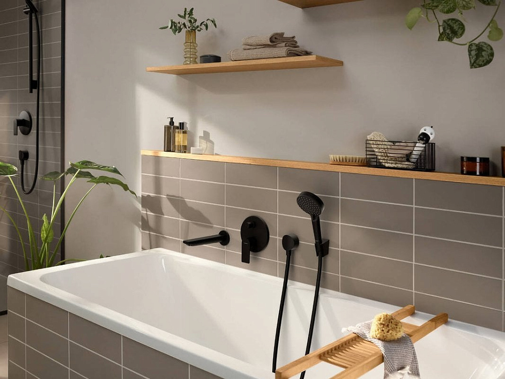Встраиваемый смеситель Hansgrohe Rebris E 72468670 черный матовый