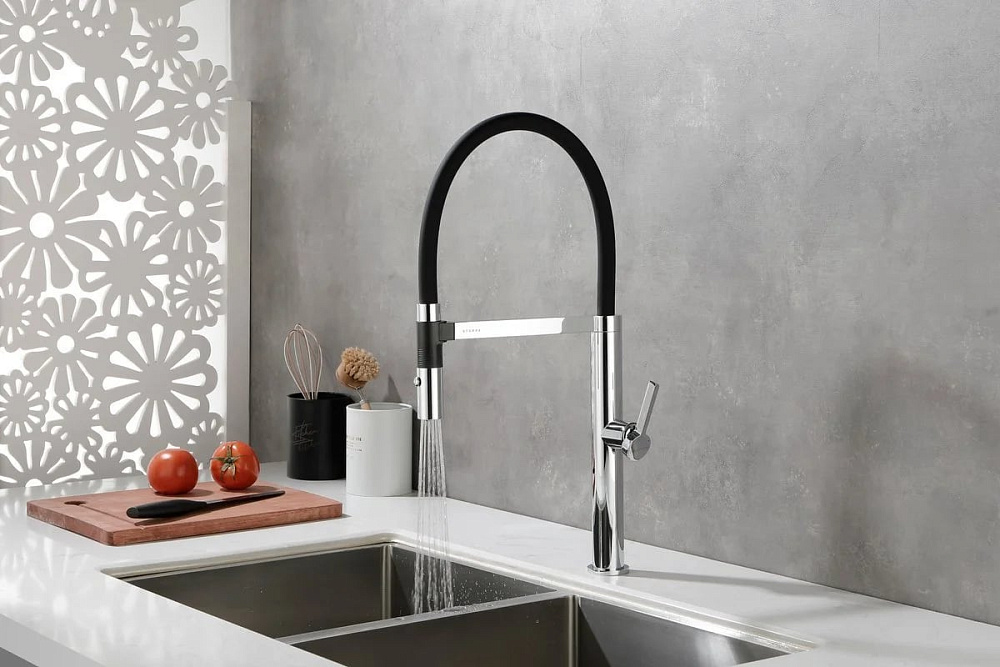Смеситель для кухни Paulmark Leader Le214101-CR, с гибким изливом, хром