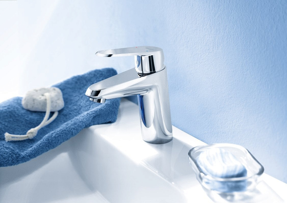 Смеситель для раковины Grohe Eurodisc Cosmopolitan 3246920E