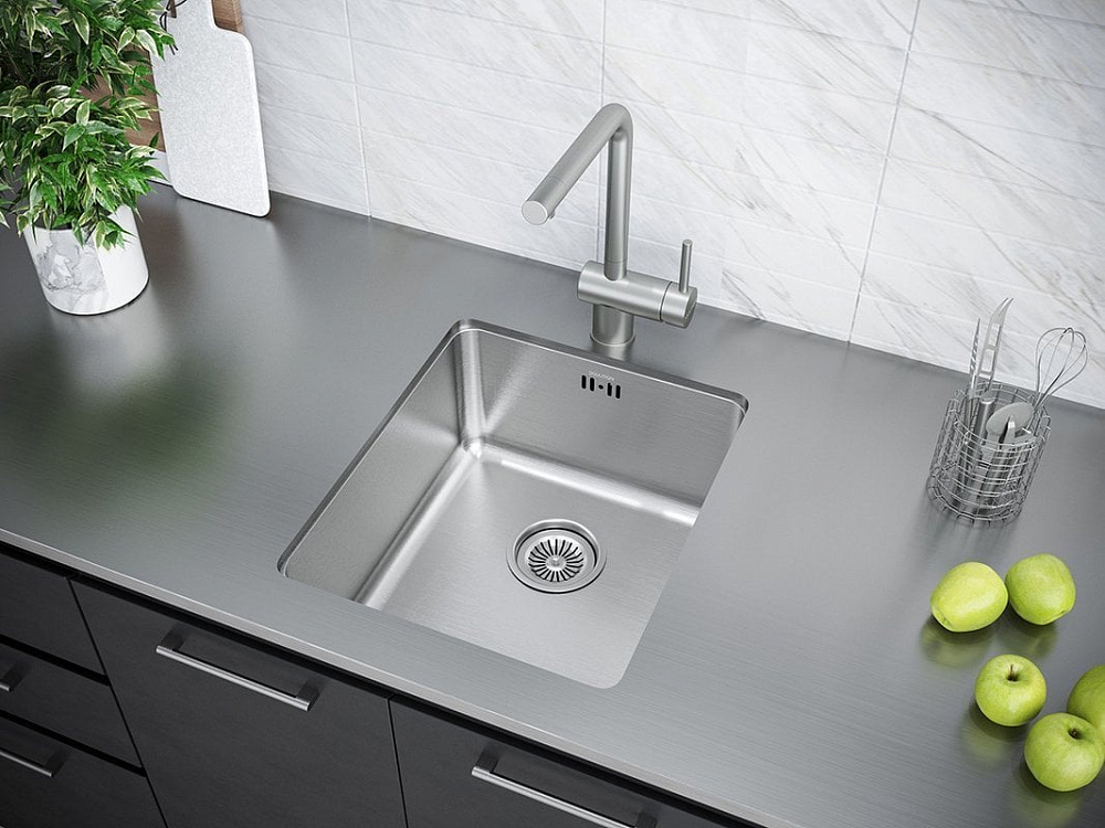 Мойка кухонная Paulmark Vista PM904438-BS брашированная нержавеющая сталь