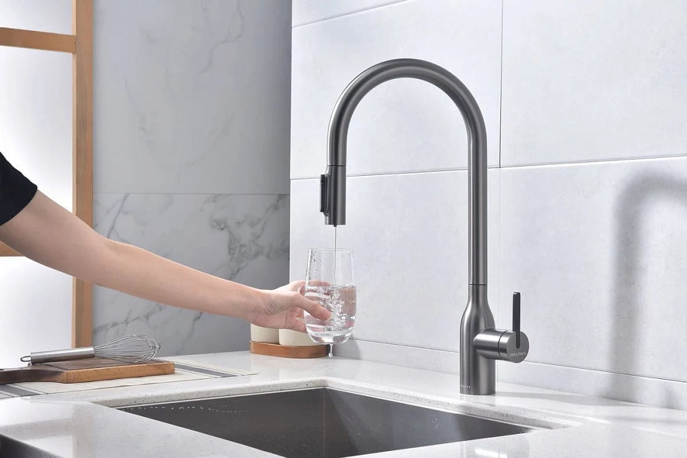 Смеситель для кухни Paulmark Universal Un213880-GM вороненая сталь