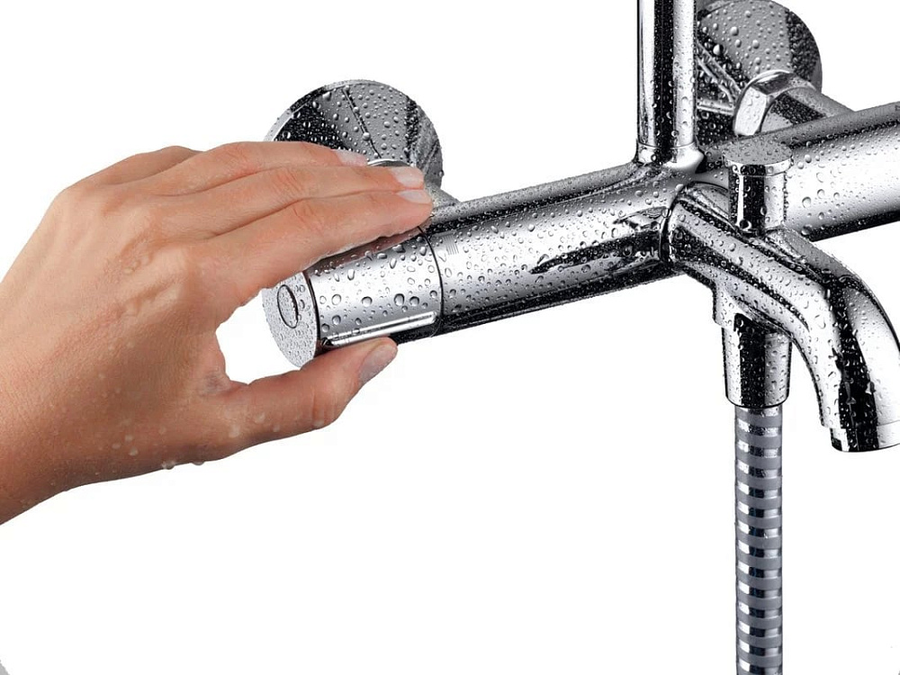 Душевая стойка Hansgrohe Vernis Shape 26284000 Showerpipe 230 1jet, с термостатом, хром