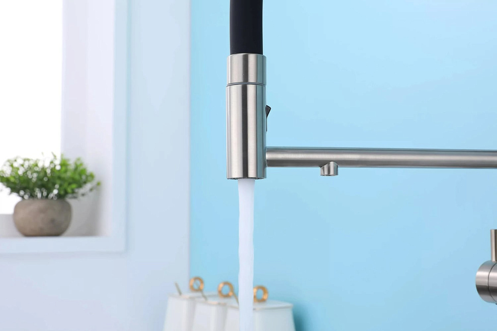 Смеситель для кухни Paulmark Nexus Ne213999-BS с гибким изливом, брашированная сталь